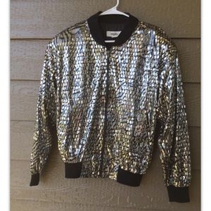 COPY - Rare vintage Mighty woman’s shiny jacket/ bomber, lion print satin silver